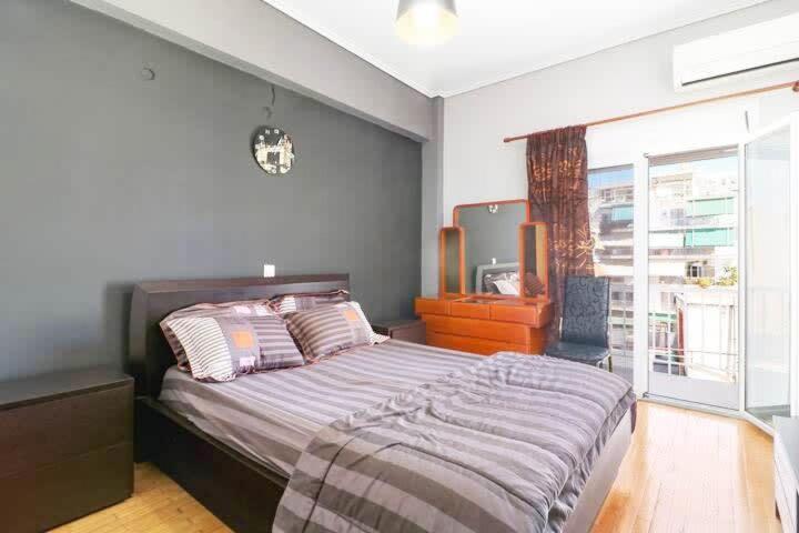 Topfloor Central Apt With Urban Views,3' To Metro Atenas Exterior foto