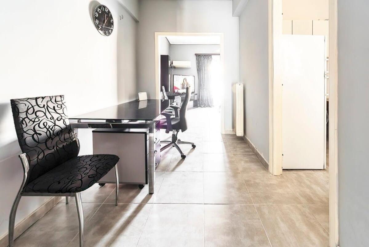 Topfloor Central Apt With Urban Views,3' To Metro Atenas Exterior foto